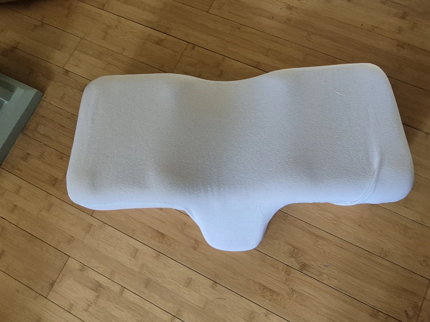 White Ergonomic Pillow