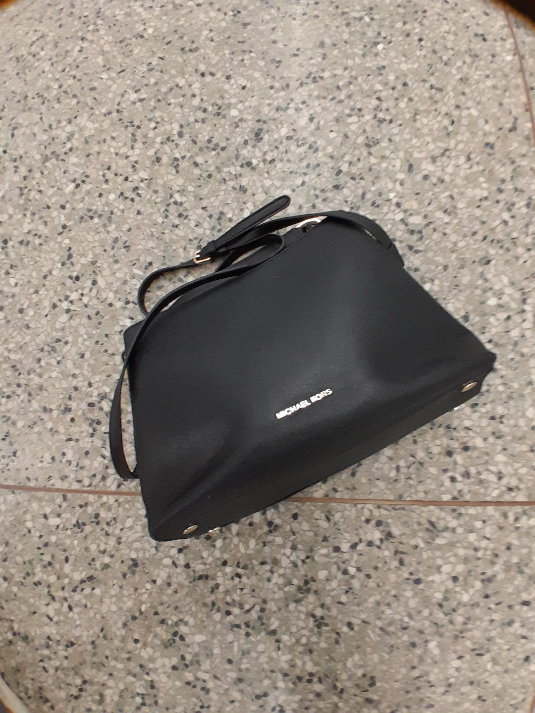 Michael Kors Black Leather Shoulder Bag - photo 3