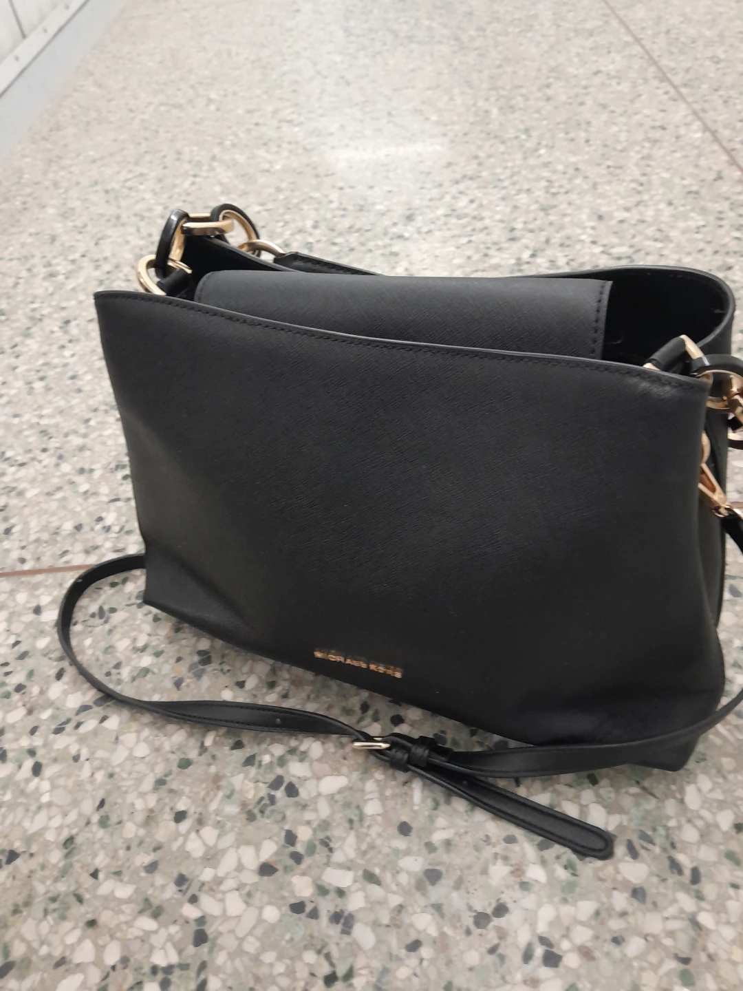 Michael Kors Black Leather Shoulder Bag - photo 4