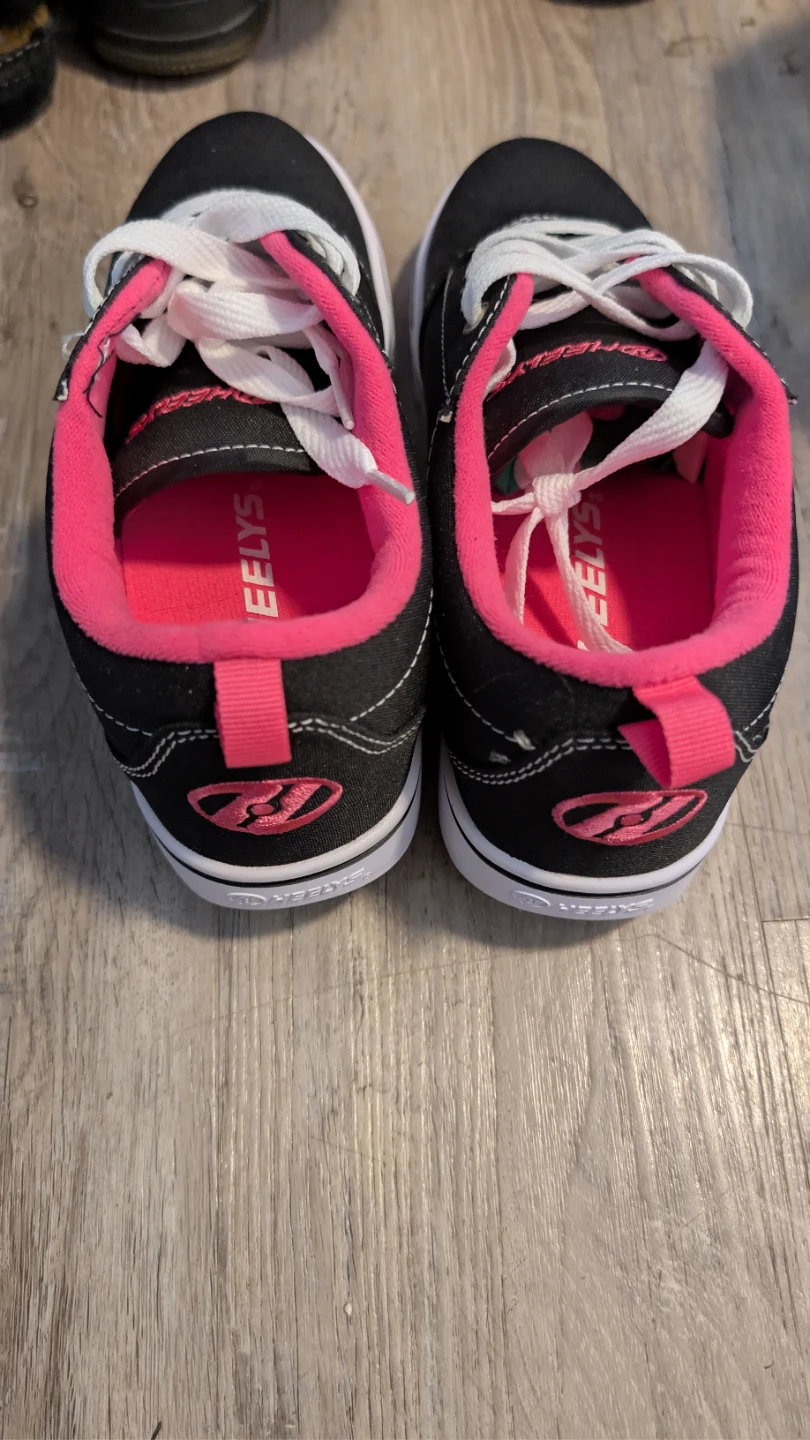 Heelys Black Pink Youth Roller Shoes Size 7 - photo 2