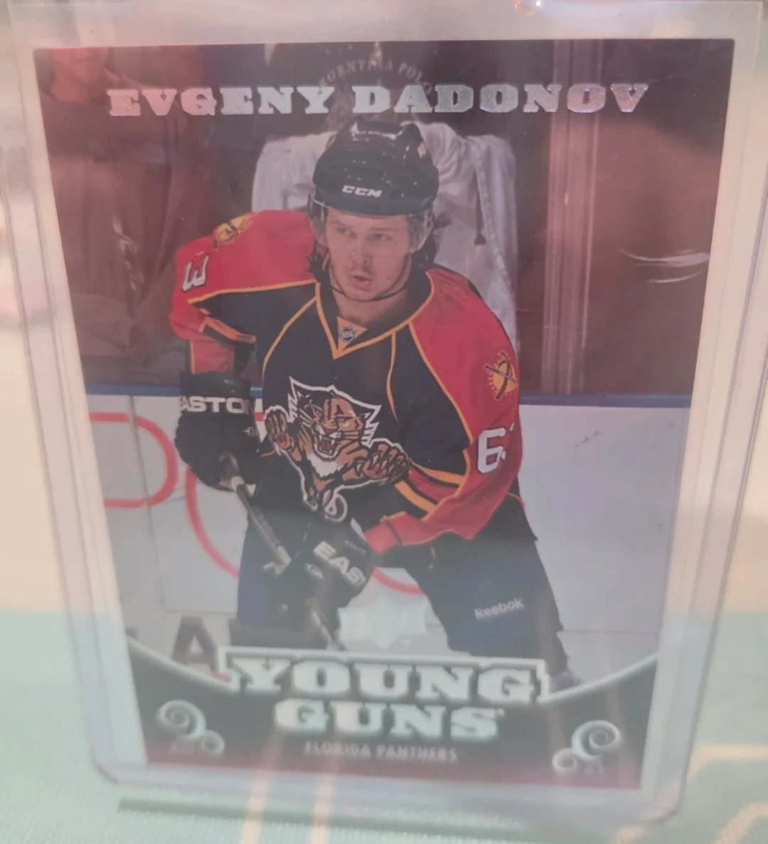 Evgeny Dadonov Young Guns Hockey Card