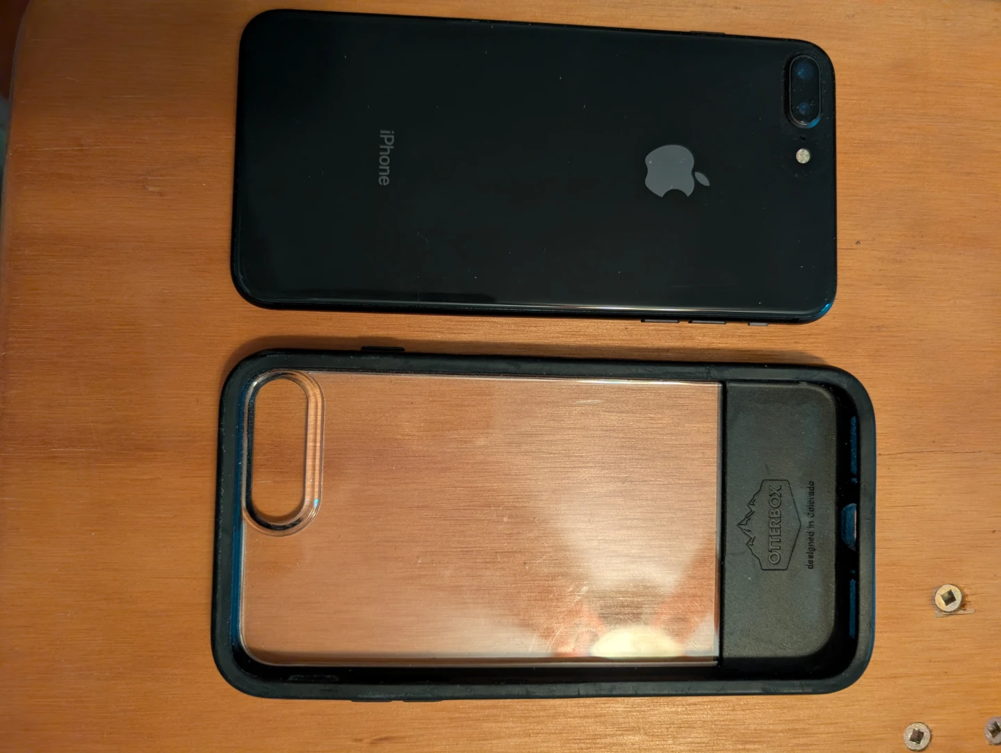 iPhone8 - photo 2