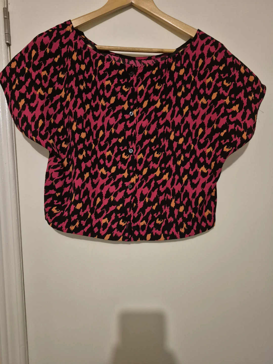 Women's Pink Leopard Print Blouse - Size 6 - photo 2