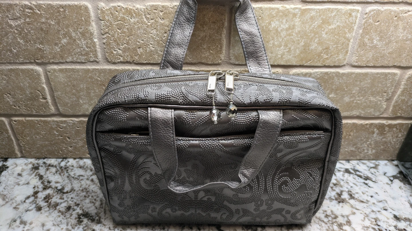 TRAVEL BAG
