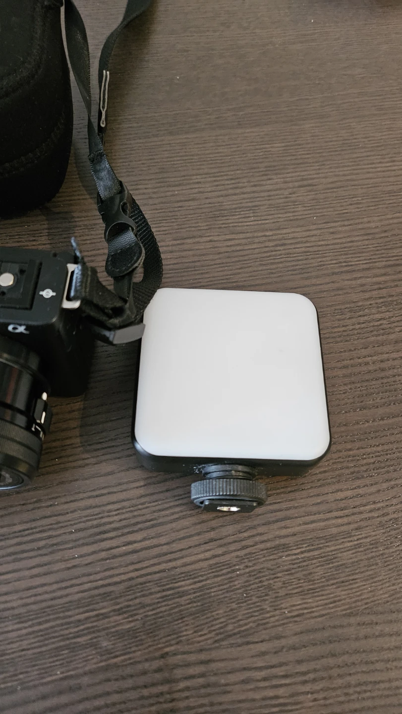 Sony ZVE10 - photo 2