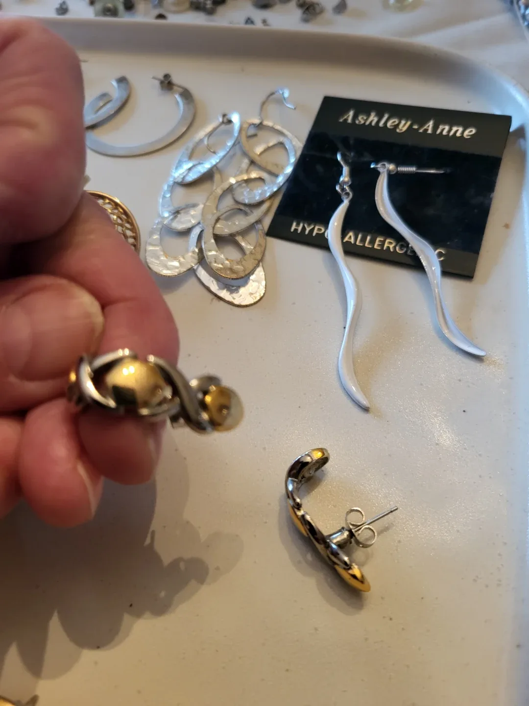 Assorted Earrings - Skull Cross, Gold Fan, and More - photo 5