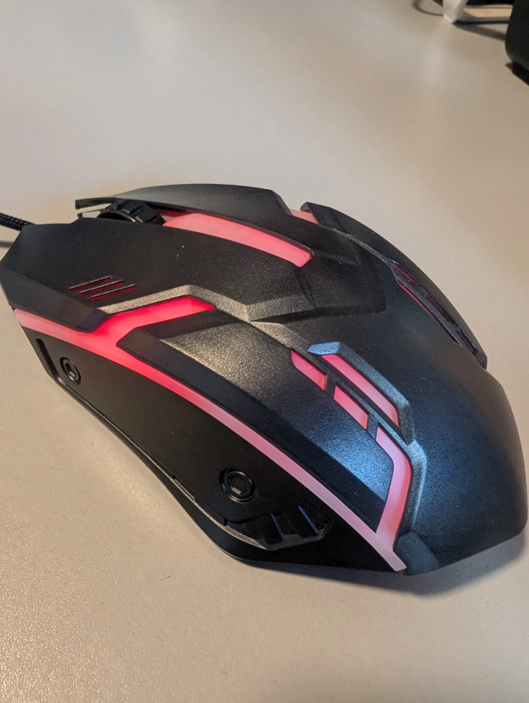 Optical Gaming Mouse with braided USB cable and RGB Lighting - photo 2