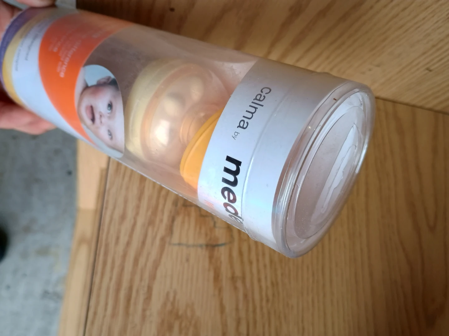 Medela Calma Bottle Feeding System