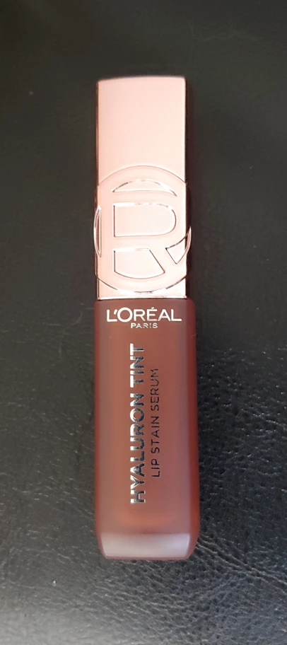L'Oreal Hyaluron Lip Stain Serum