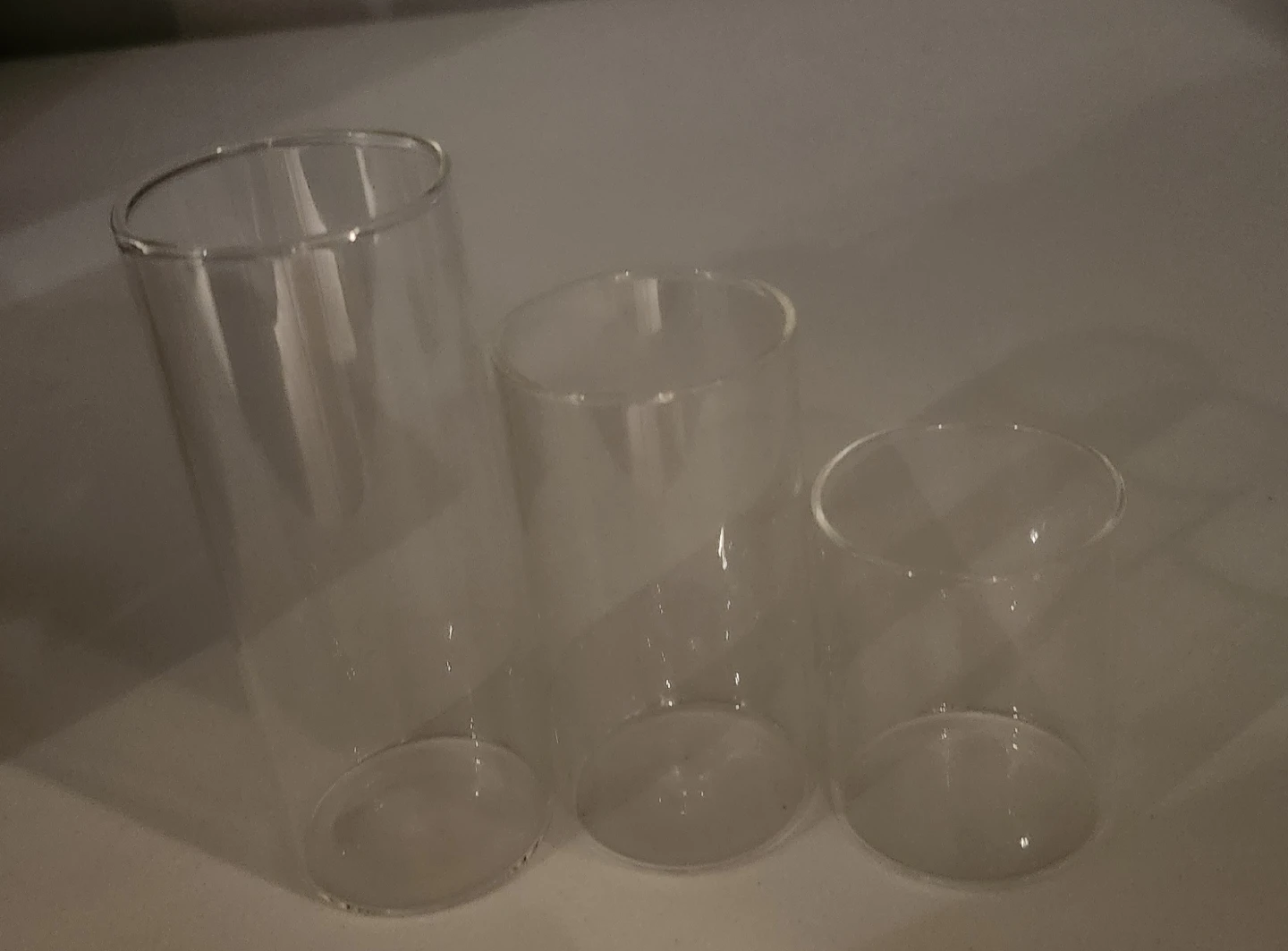 Set of 3 Glass Cylinder Hurricane Vases - photo 3