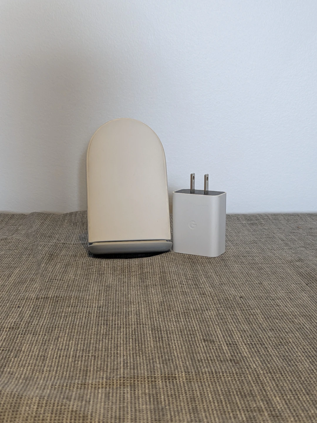 Google Pixel Stand (2nd Gen) Wireless Charger