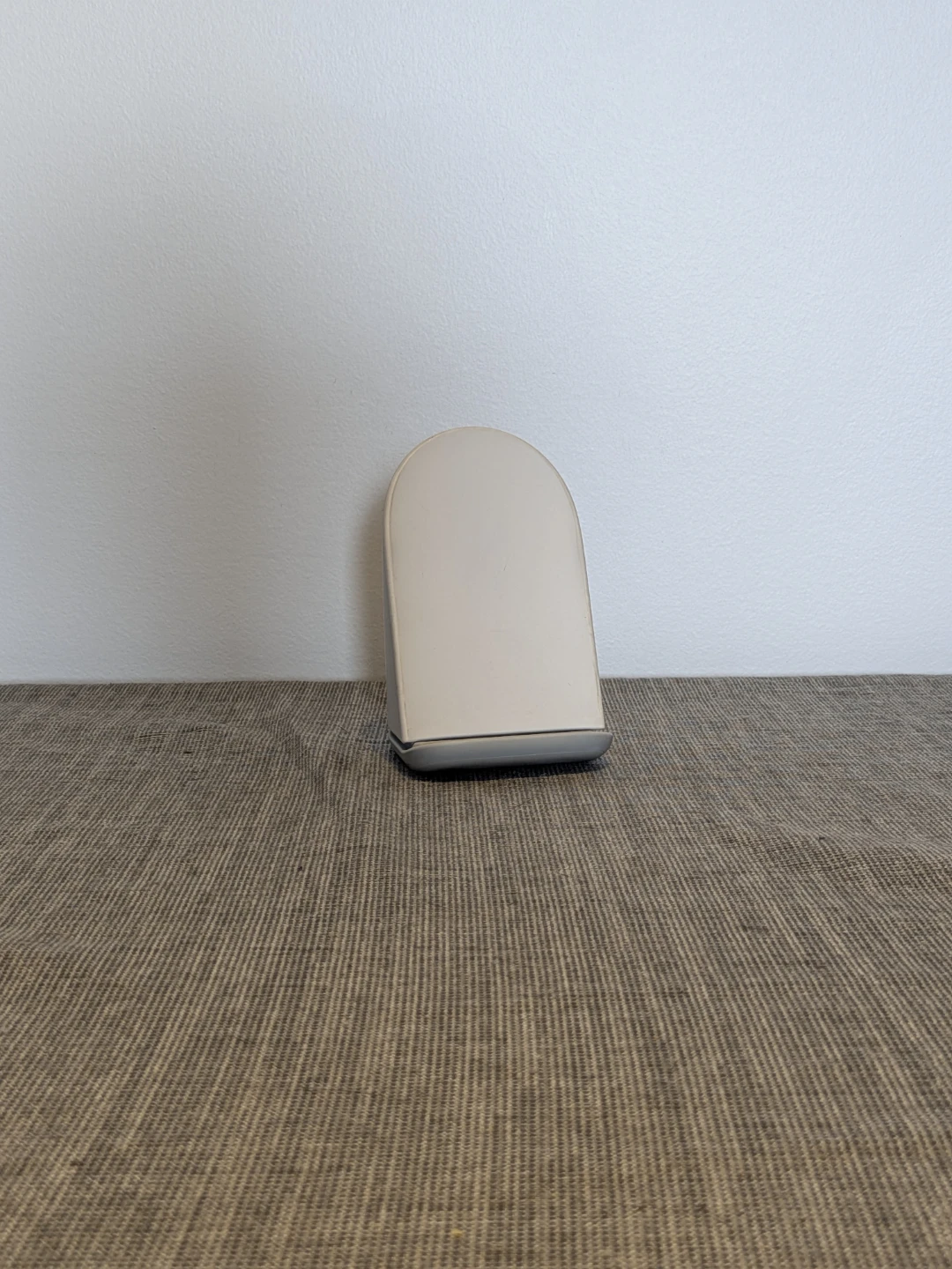 Google Pixel Stand (2nd Gen) Wireless Charger - photo 2