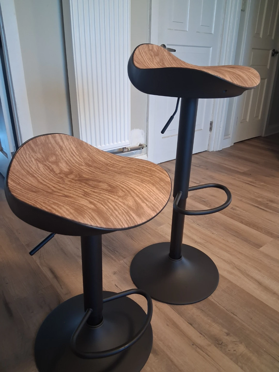 Set of 2 Adjustable Bar Stools