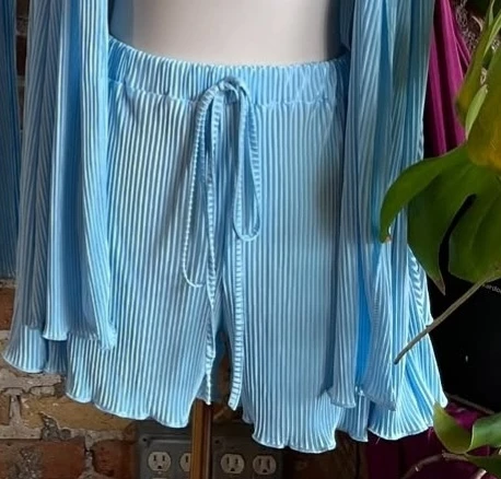 Light Blue Pleated 3-Piece Lounge Set - photo 3
