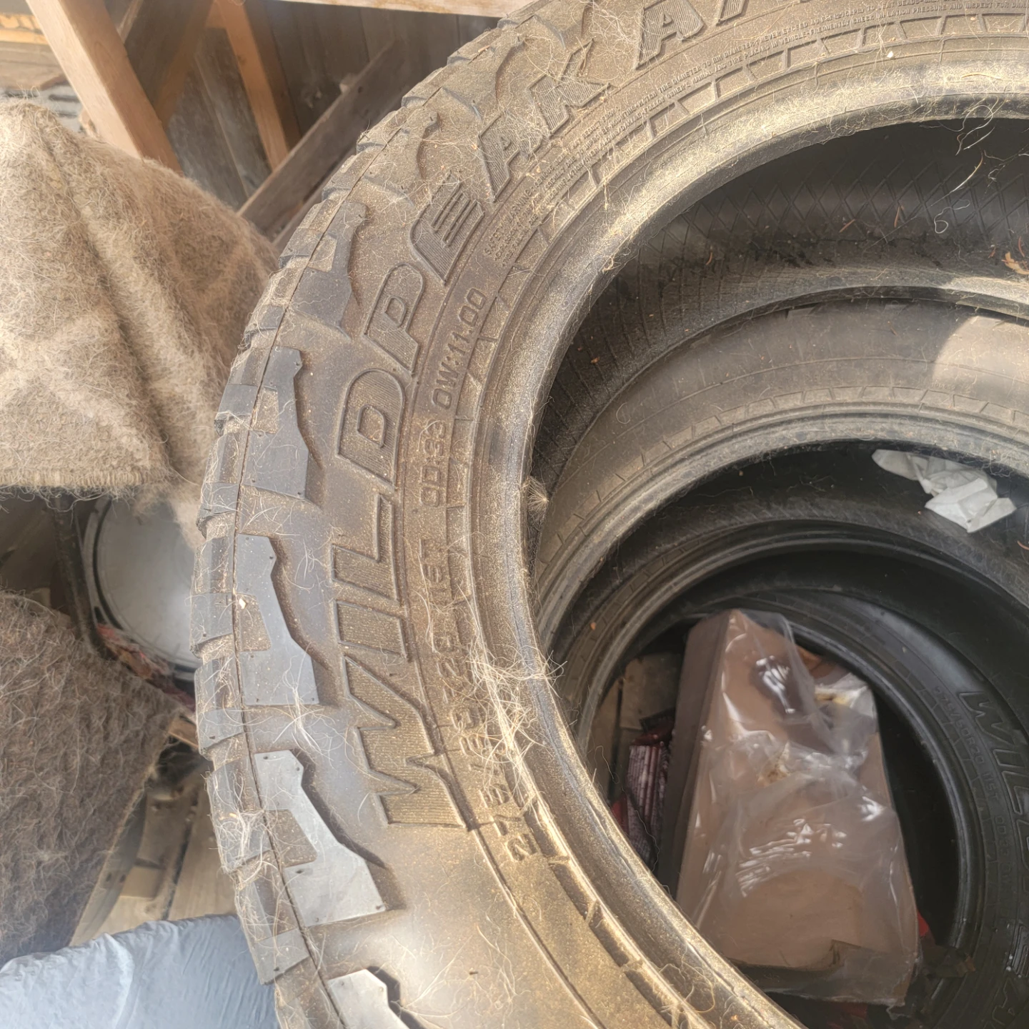 275/60R20 All Terrain Tires - photo 3