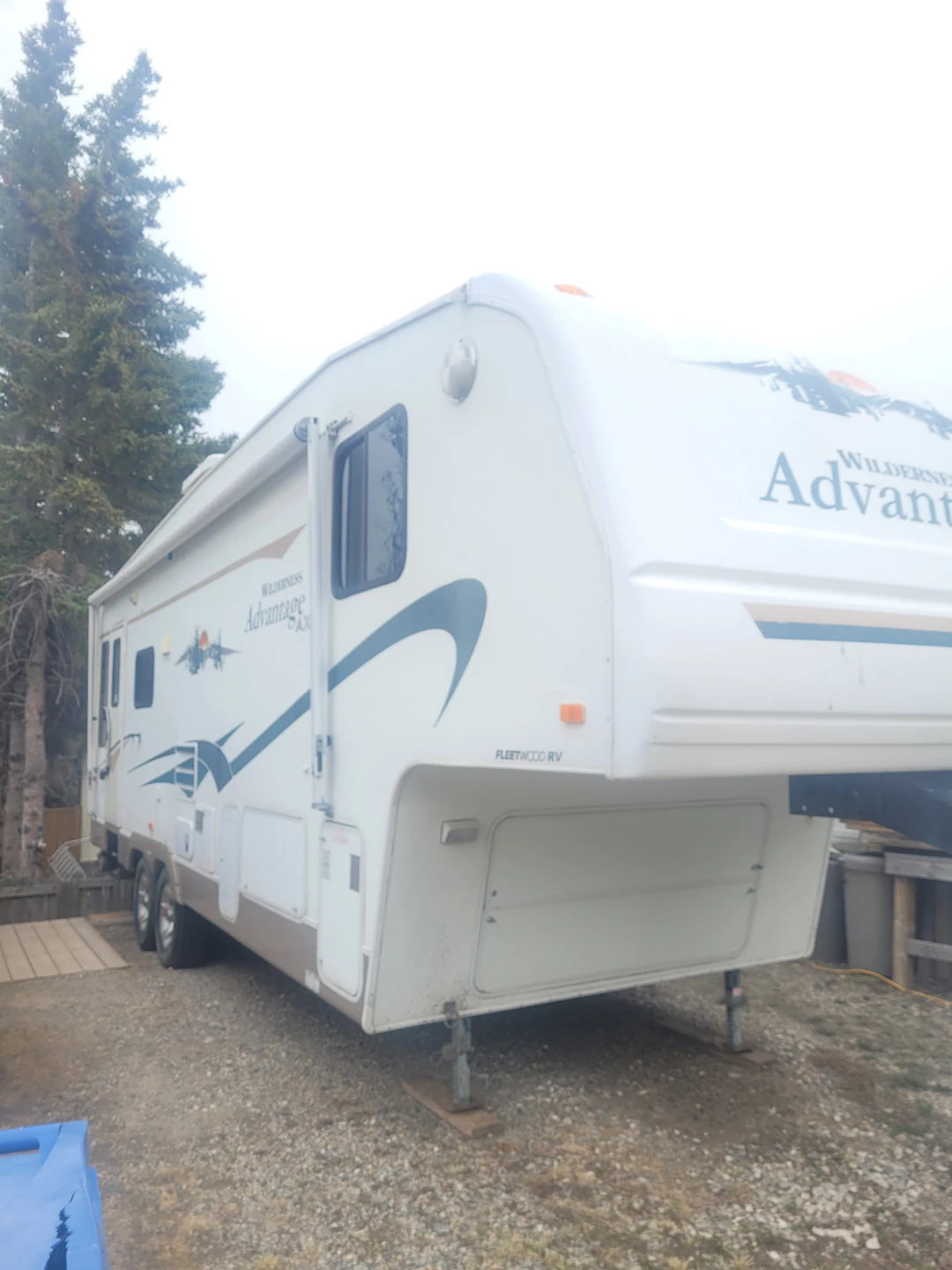 Fleetwood RV Wilderness Advantage Camper