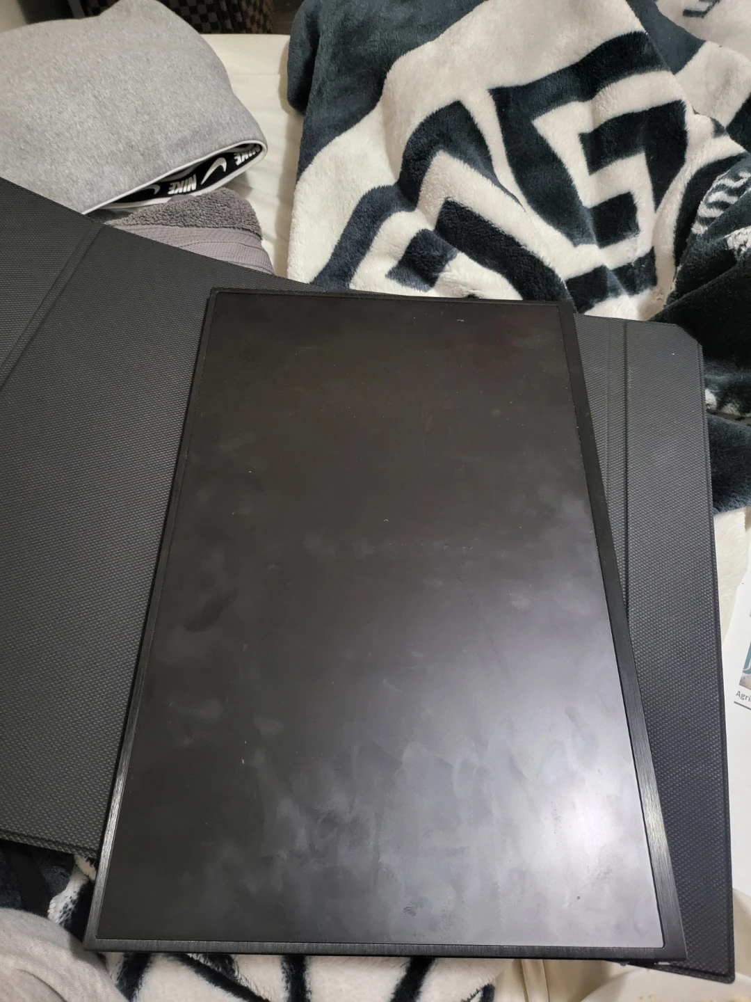 Portable Monitor, Full HD , with Mini USB C Port