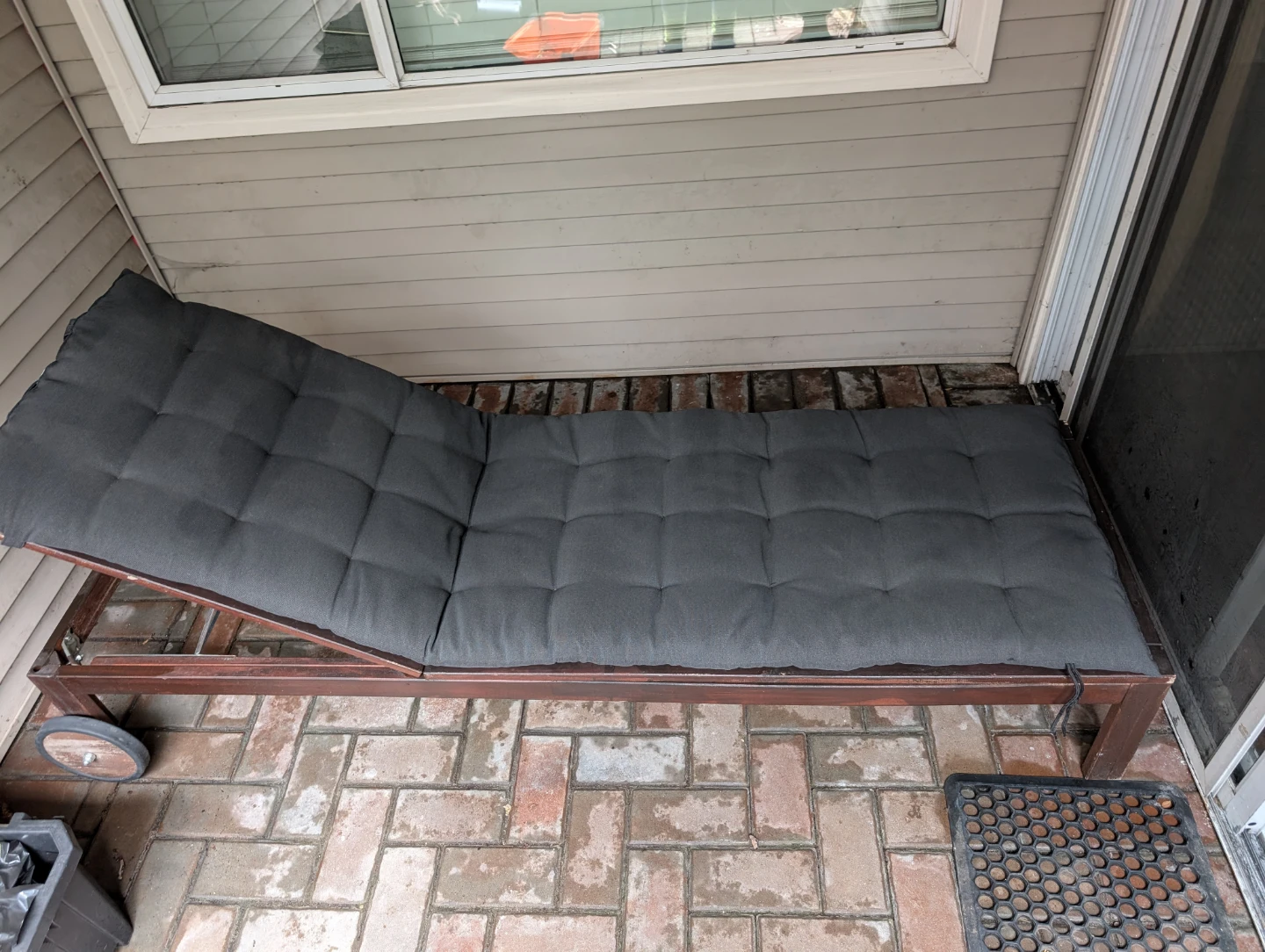 Wooden Patio Chaise Lounge with Adjustable Backrest