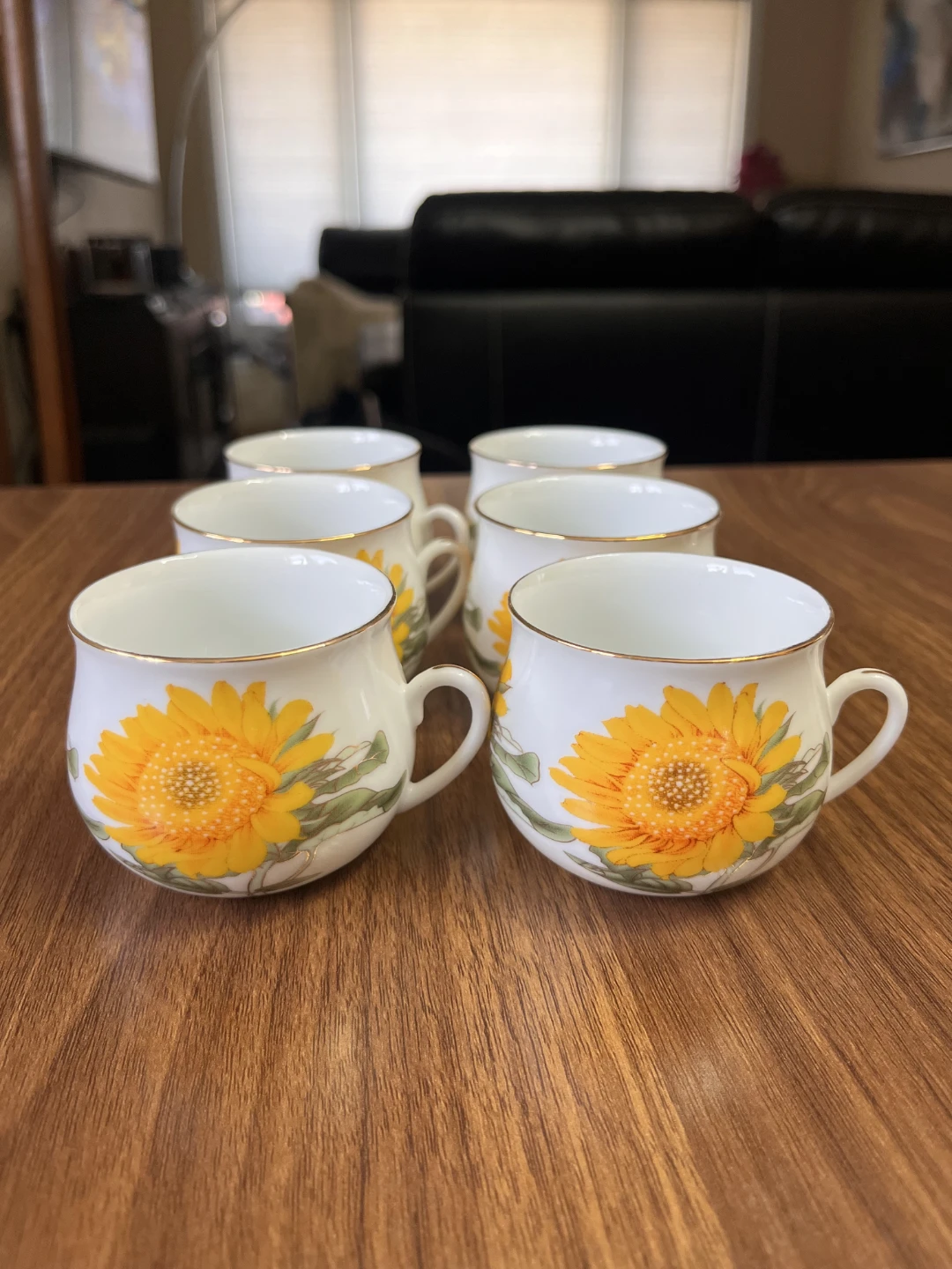 ELLEGI Fine Porcelain Sunflower Tea Cups - Set of 6