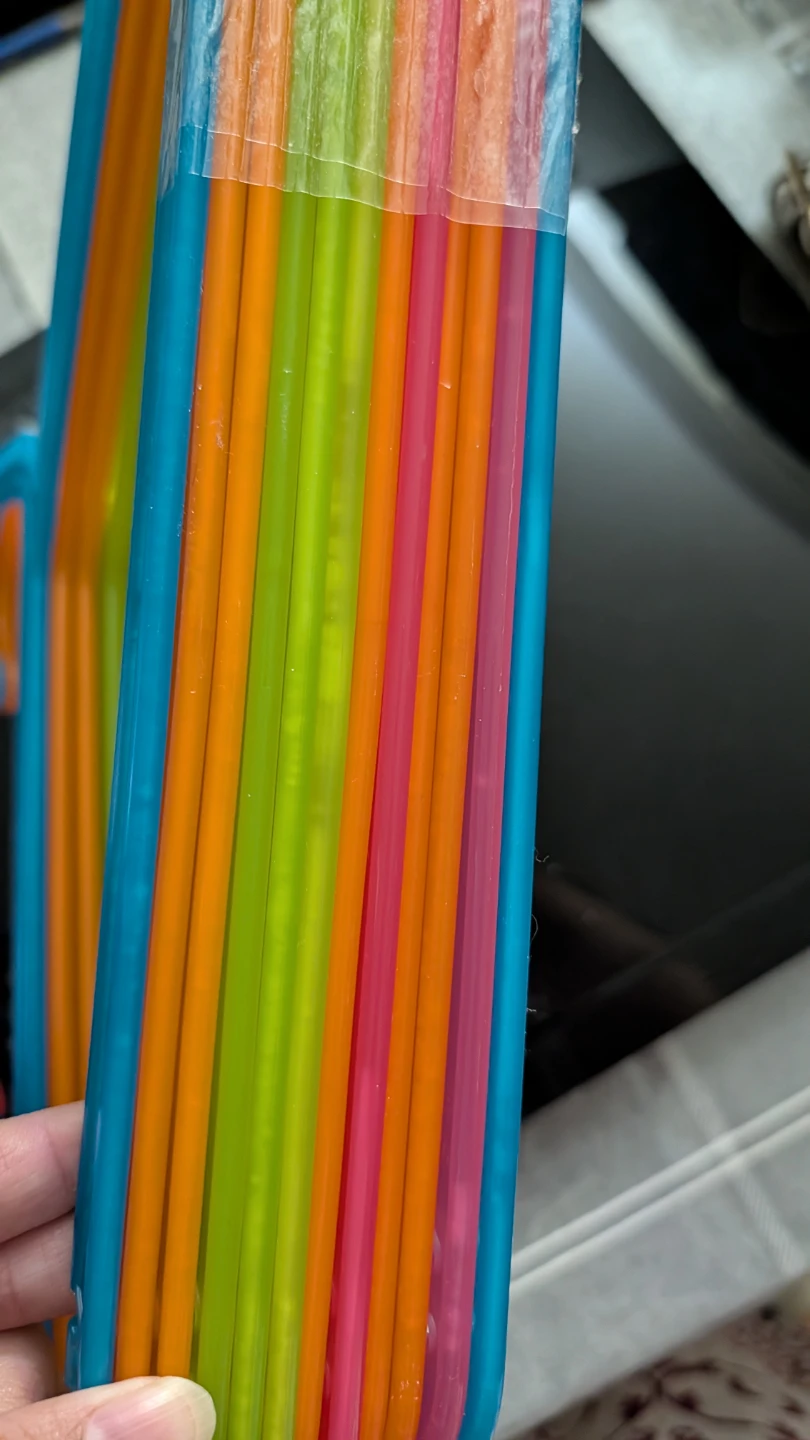 Assorted Colourful Plastic Hangers- small - photo 2