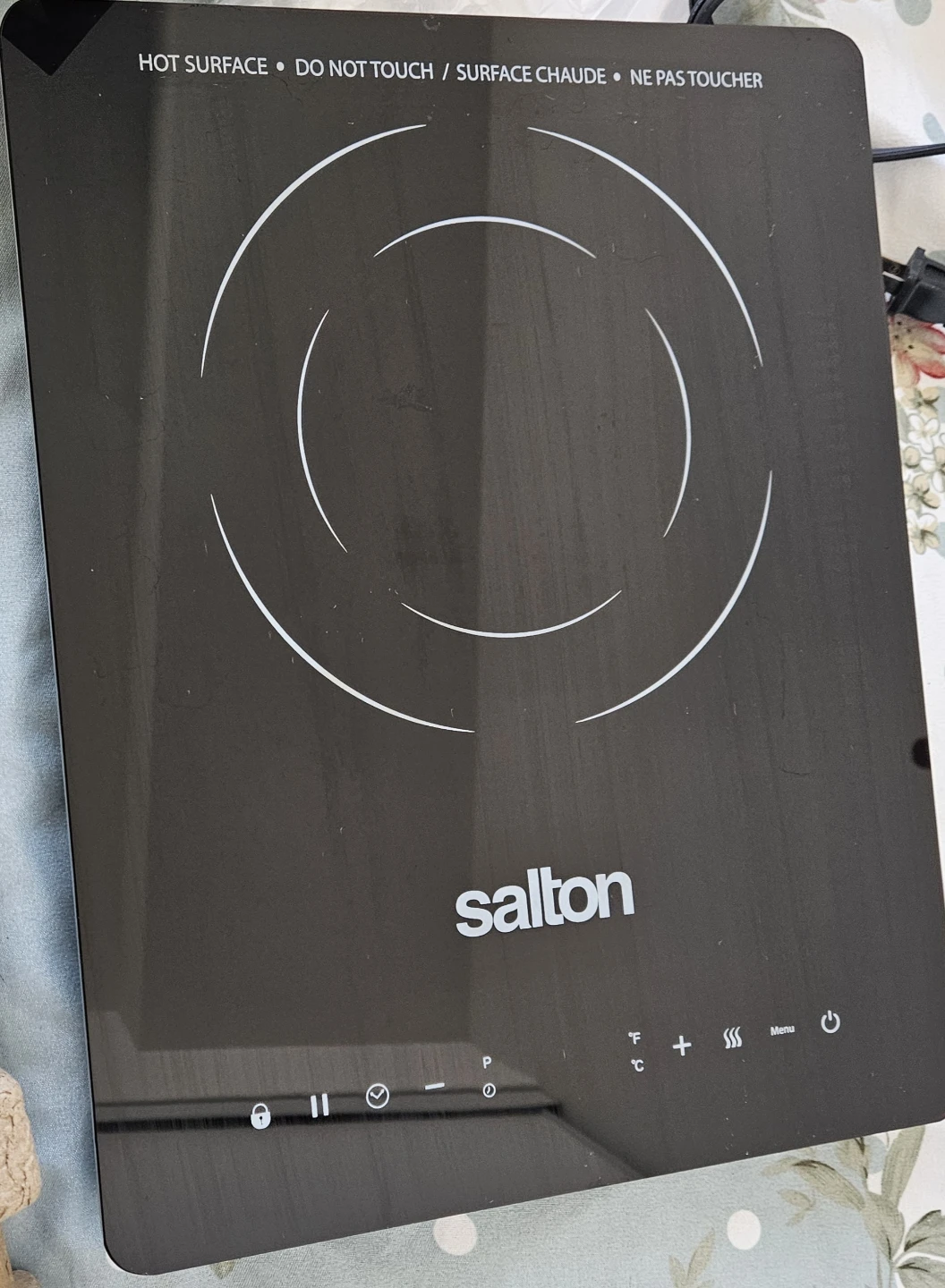 Salton Slim Profile Induction Cooktop - photo 2
