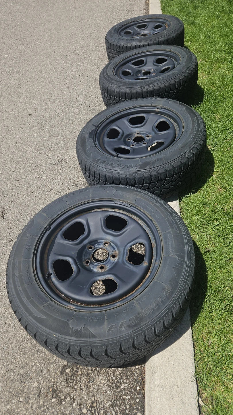 Snow Tires - 245/60R18 - Set of 4 - Lots of Tread remaining
