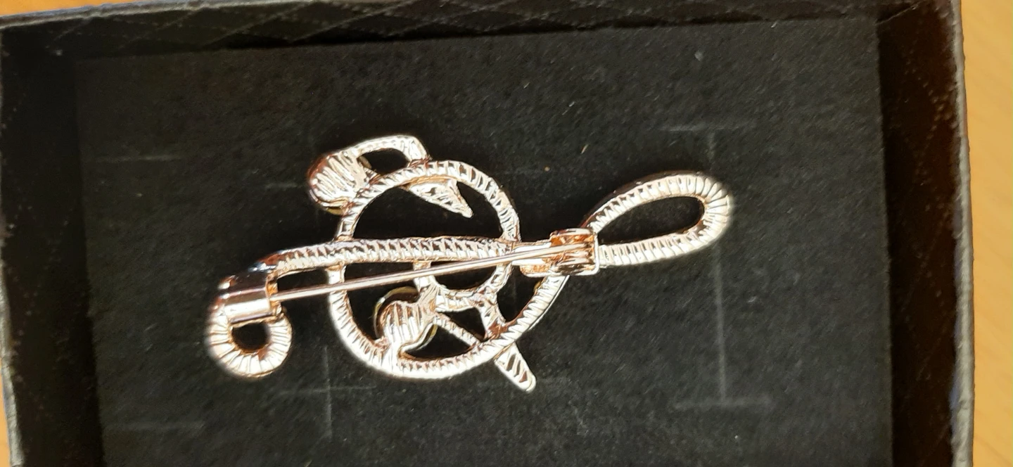 Musical Treble Clef Brooch with Rhinestones - photo 3