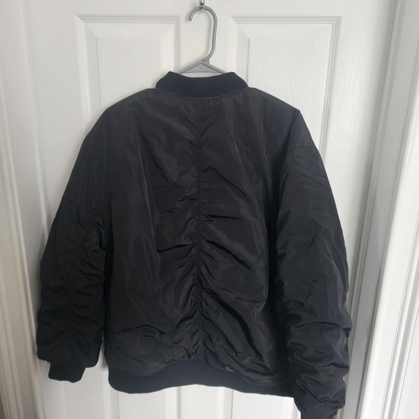H&M Women Black Bomber Jacket - photo 2