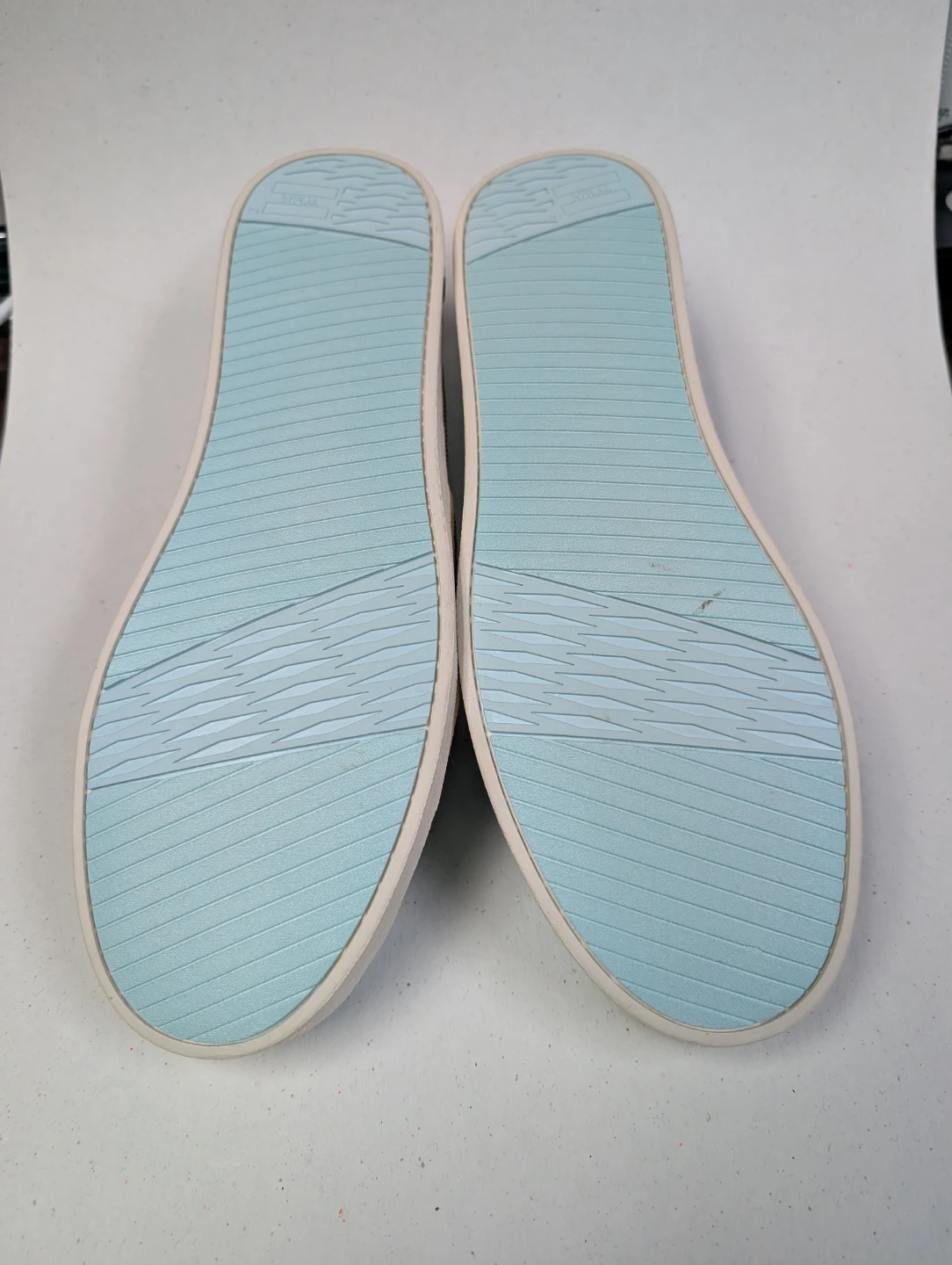 TOMS Light Blue Canvas Slip-On Shoes - photo 2