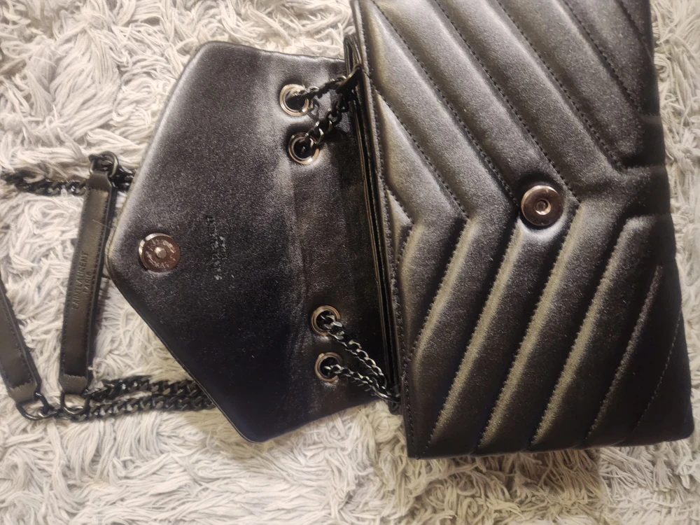 Saint Laurent Black Leather Monogram Chain Shoulder Bag - photo 4