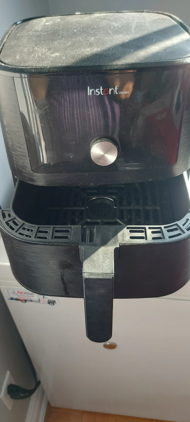 Instant Vortex Air Fryer - photo 2
