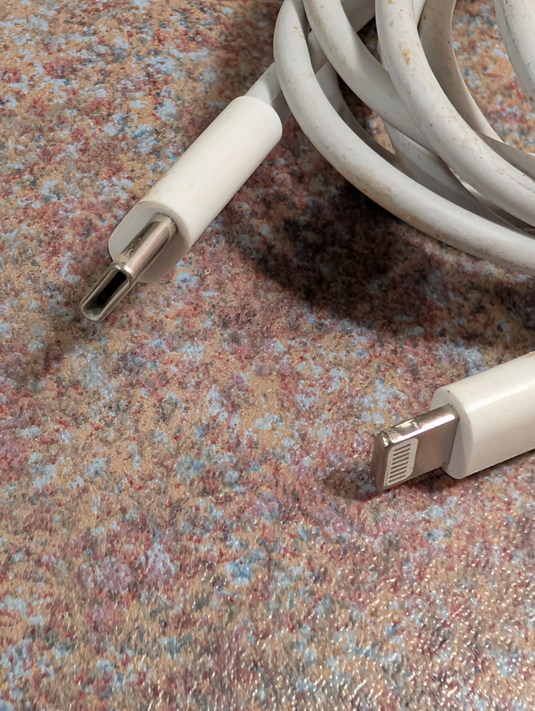 Apple Lightning to USB-C Cable - photo 2