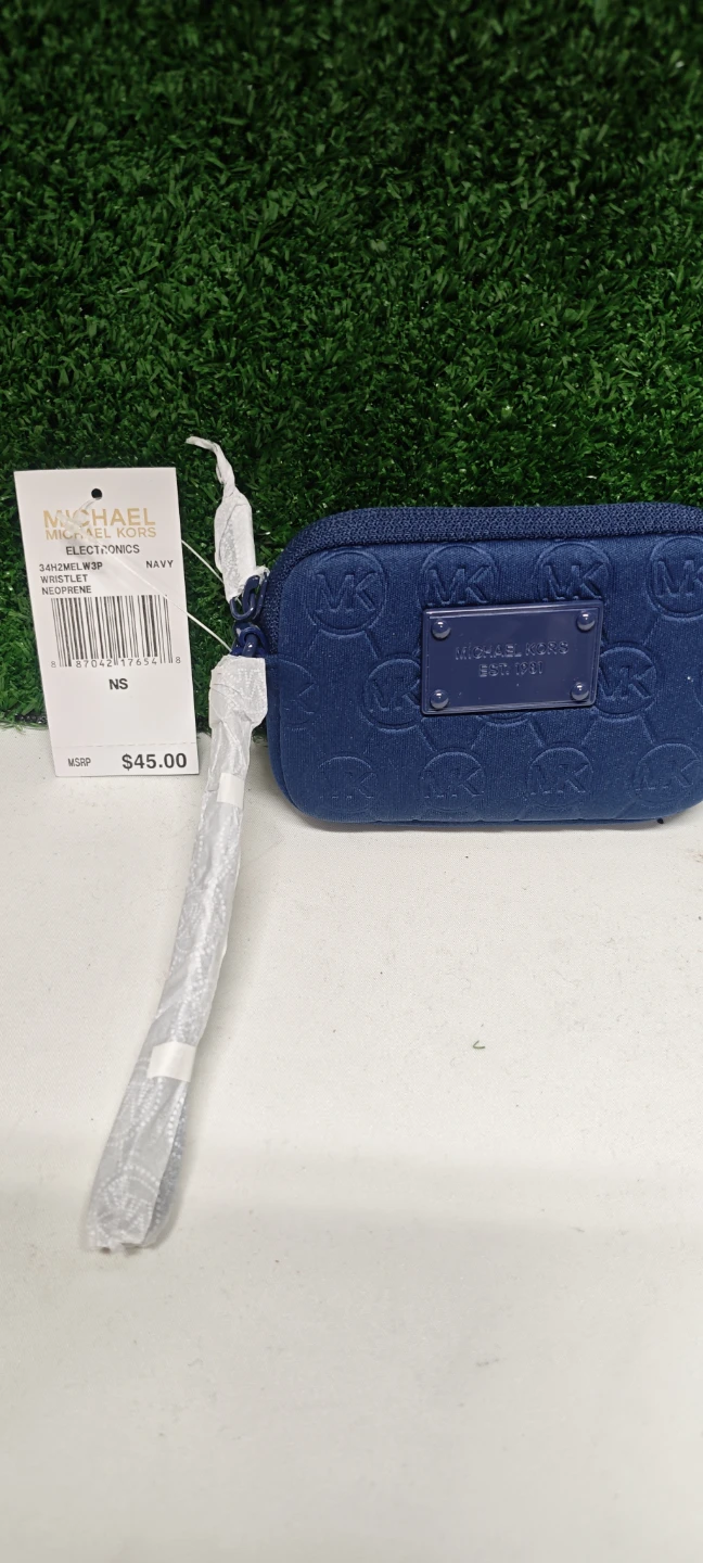 Michael Kors Padded Navy Neoprene Wristlet - photo 2