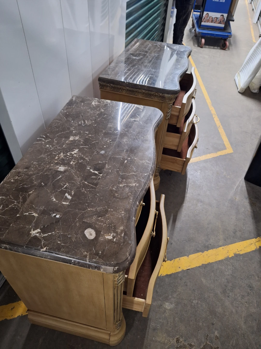 Two Vintage 3-Drawer Nightstand with Marble Top - photo 2