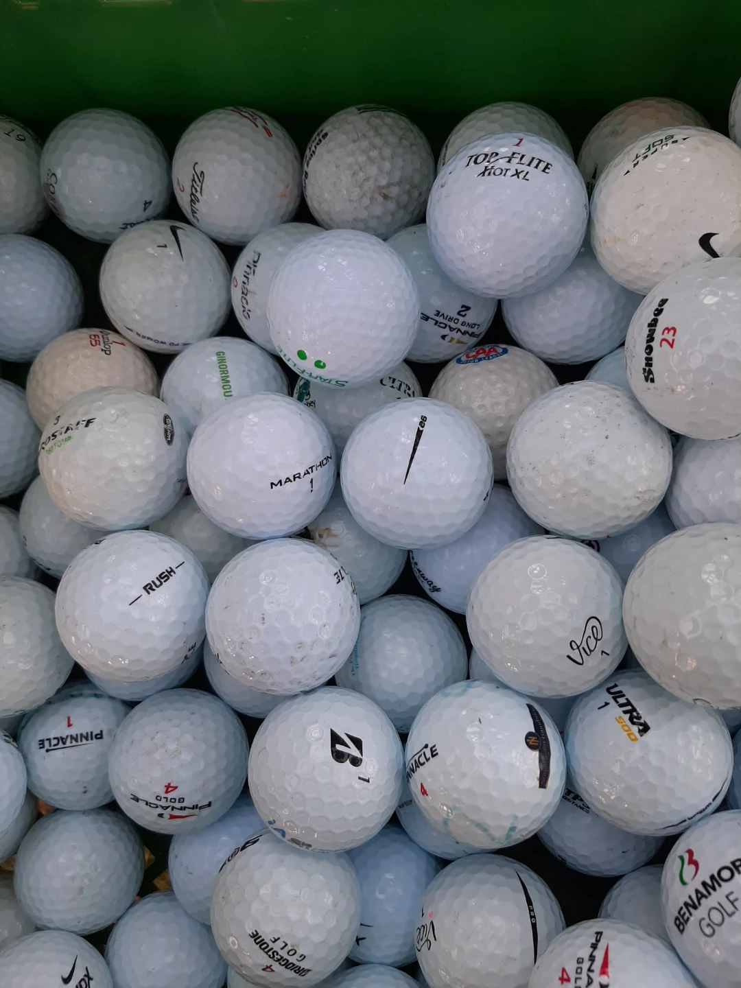 36 TAYLOR MADE GOLF BALLS