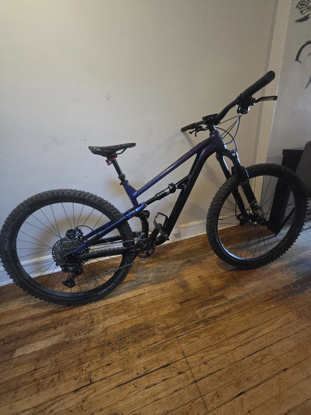 Polygon Siskui T8 Trail Mountain Bike