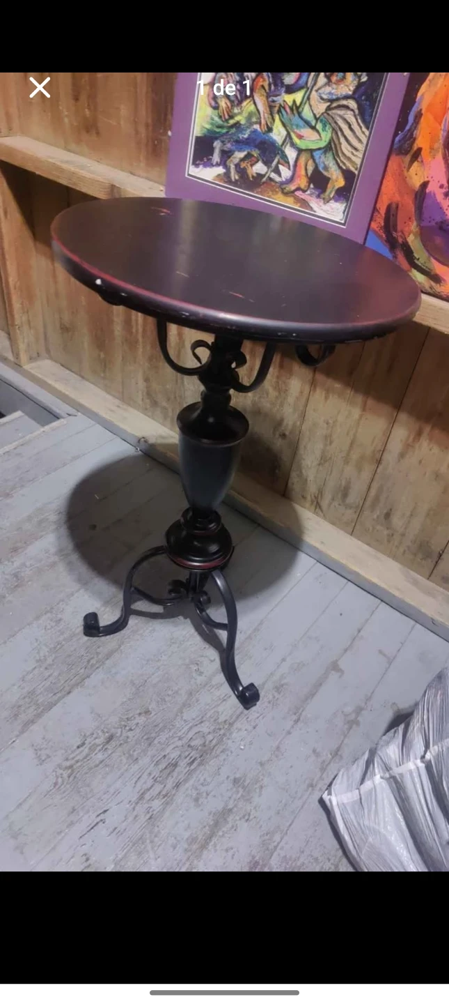 Round Top Accent Table