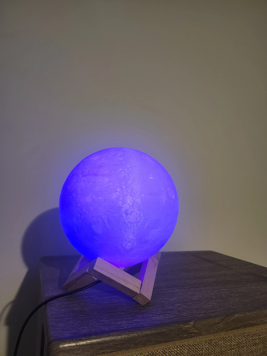 Moon Lamp with Wooden Stand - photo 2