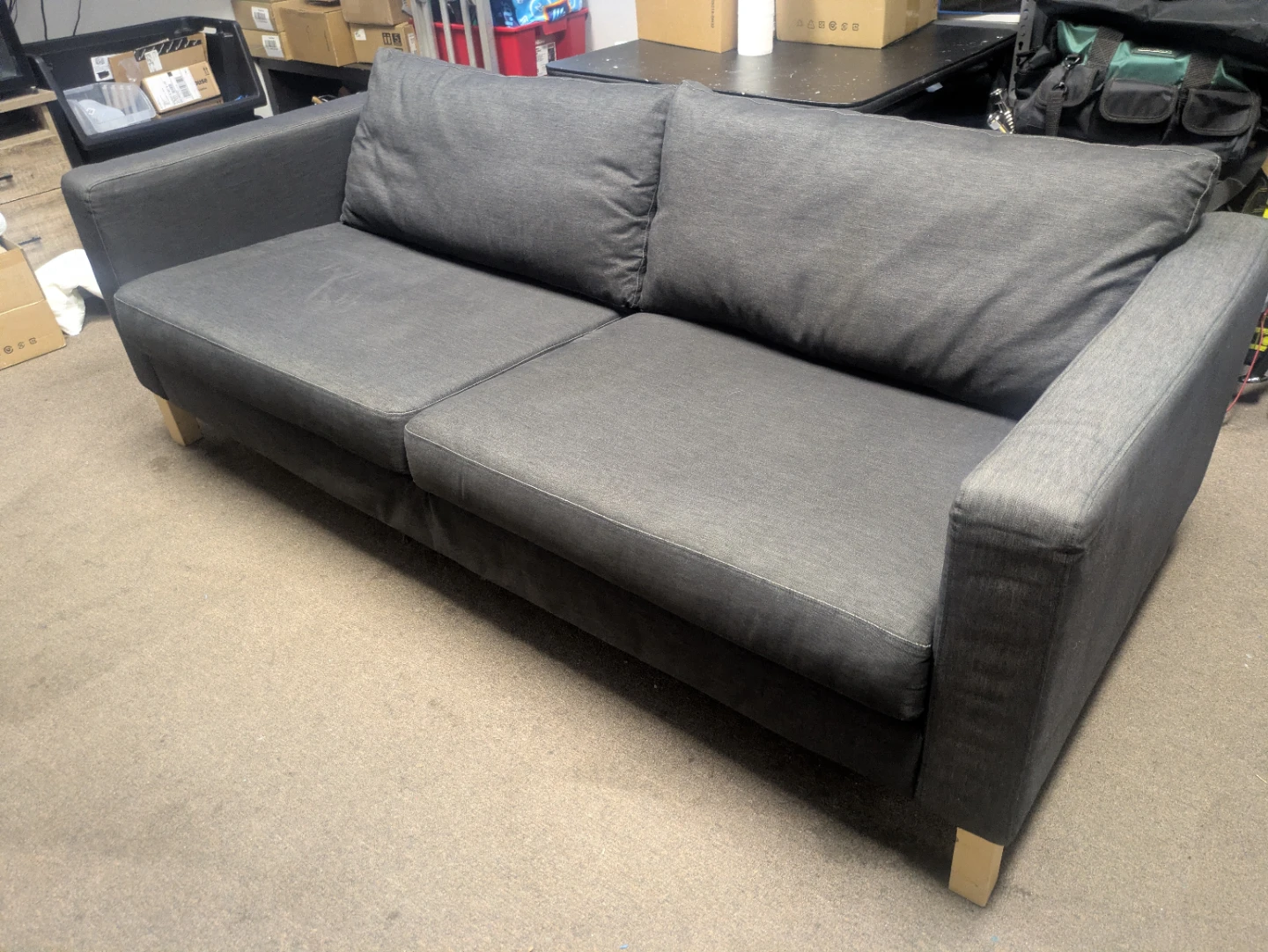 Ikea couch - free delivery - photo 2