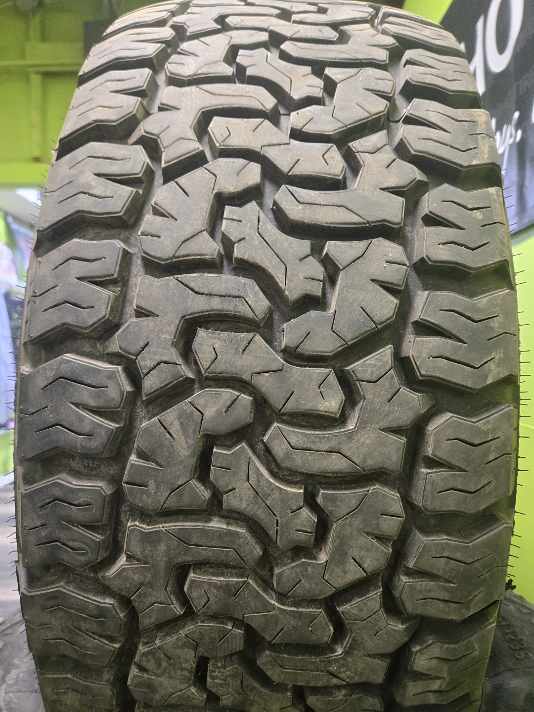 35x12.50R20 Toyo Open Country R/T Tires on 20” Weld Wheels - photo 3