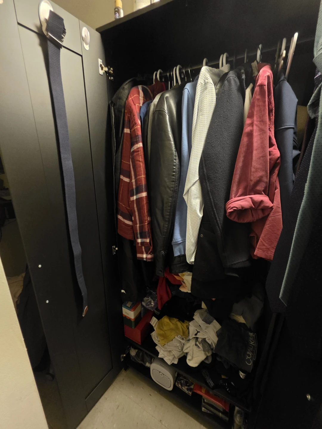 IKEA - Brimnes - Wardrobe with 3 doors and mirror - photo 5