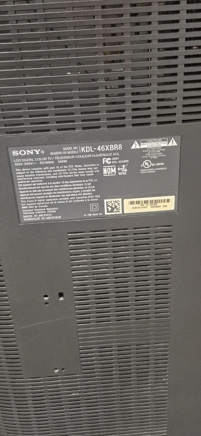 Sony Bravia 46” XBR (KDL-46XBR8) - Cheap Extra TV or Parts Unit - photo 4
