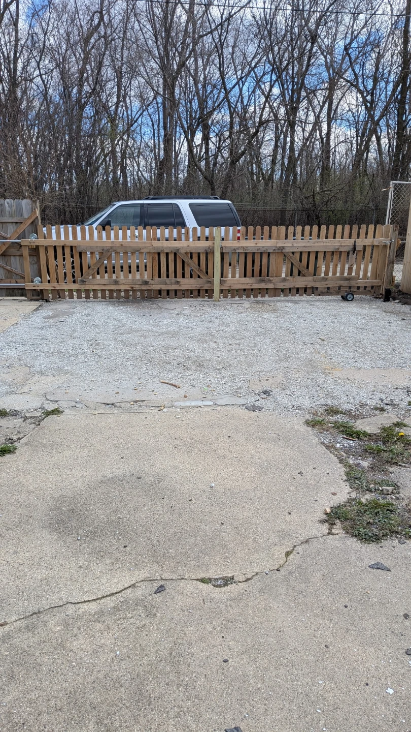 RV OR BOAT PARKING SPACE FOR RENT IN BROOKFIELD - photo 2