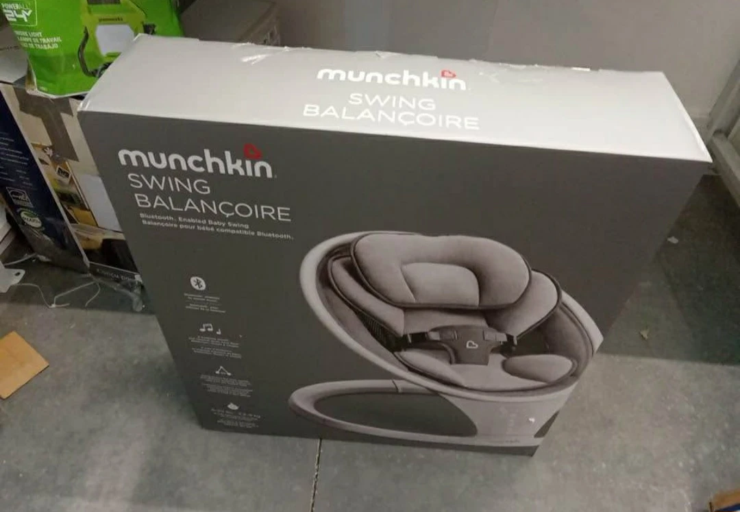 Munchkin Bluetooth Enabled Baby Swing - photo 2