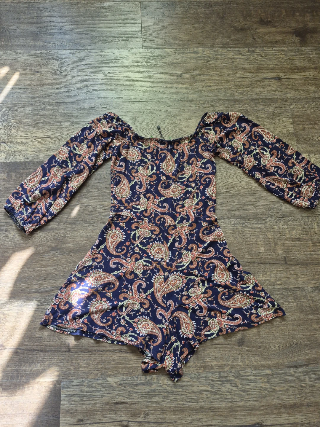 Boohoo Women's Off-the-Shoulder Paisley Print Romper Size 4 - photo 4