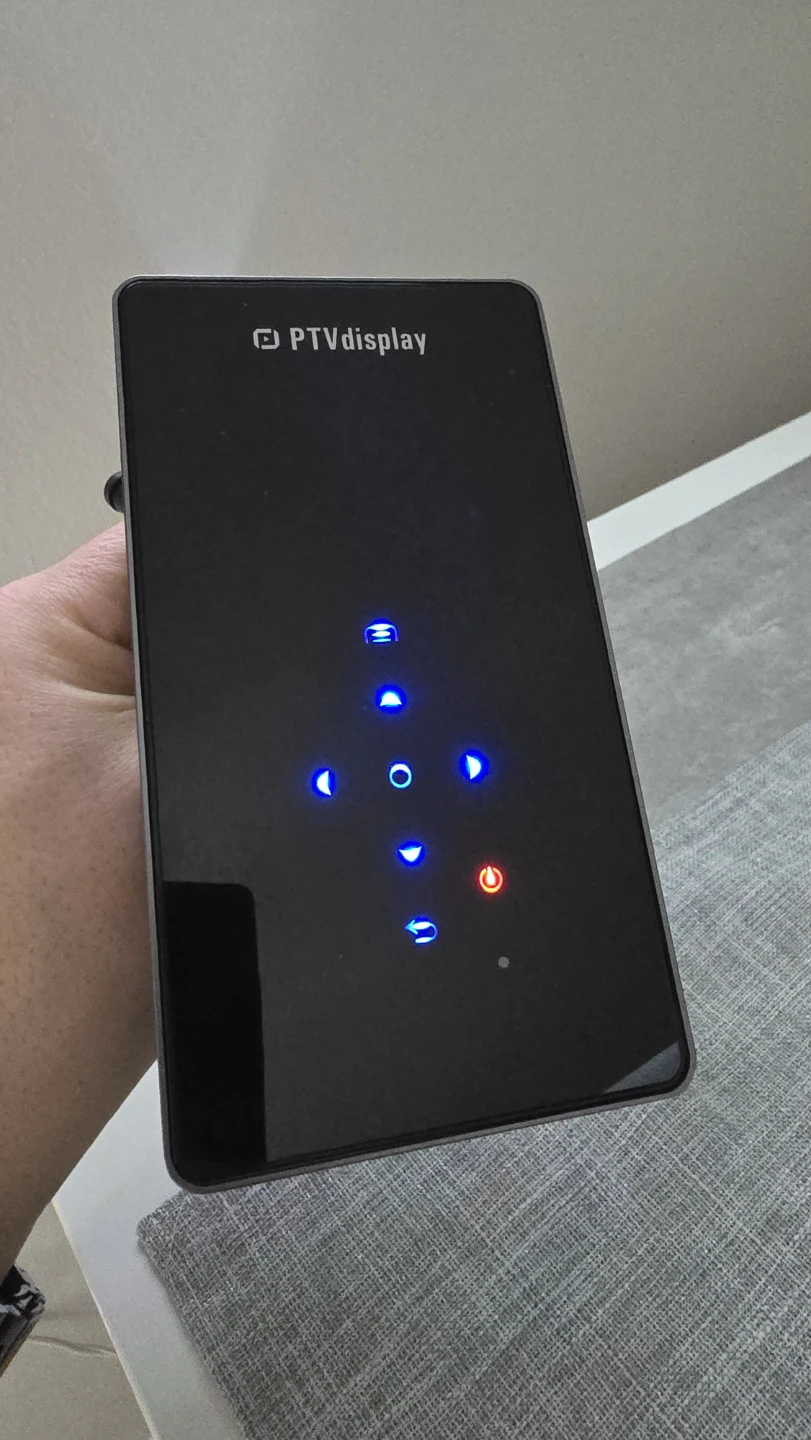 Smart Mini Projector - photo 3