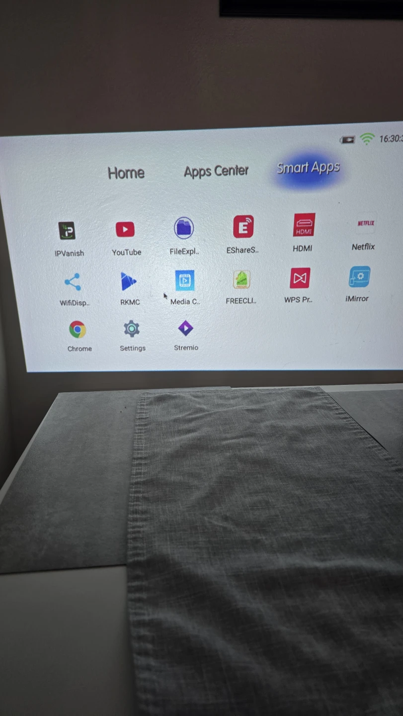 Smart Mini Projector - photo 4