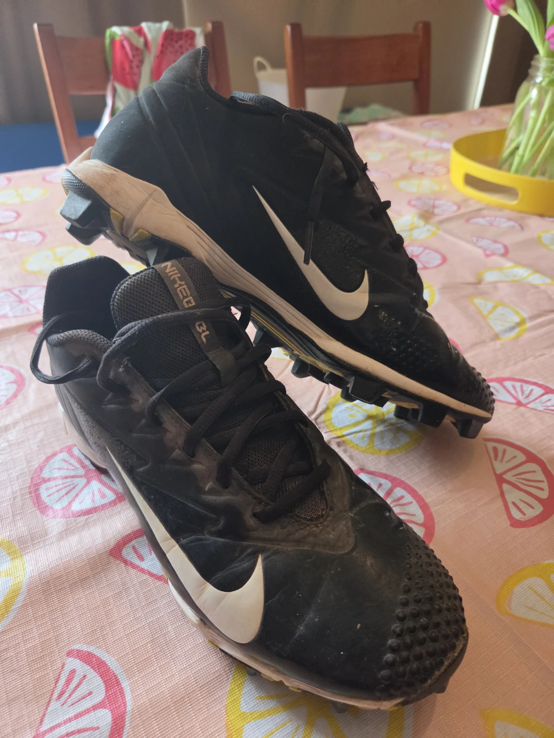 Nike Baseball Cleats - Size 9