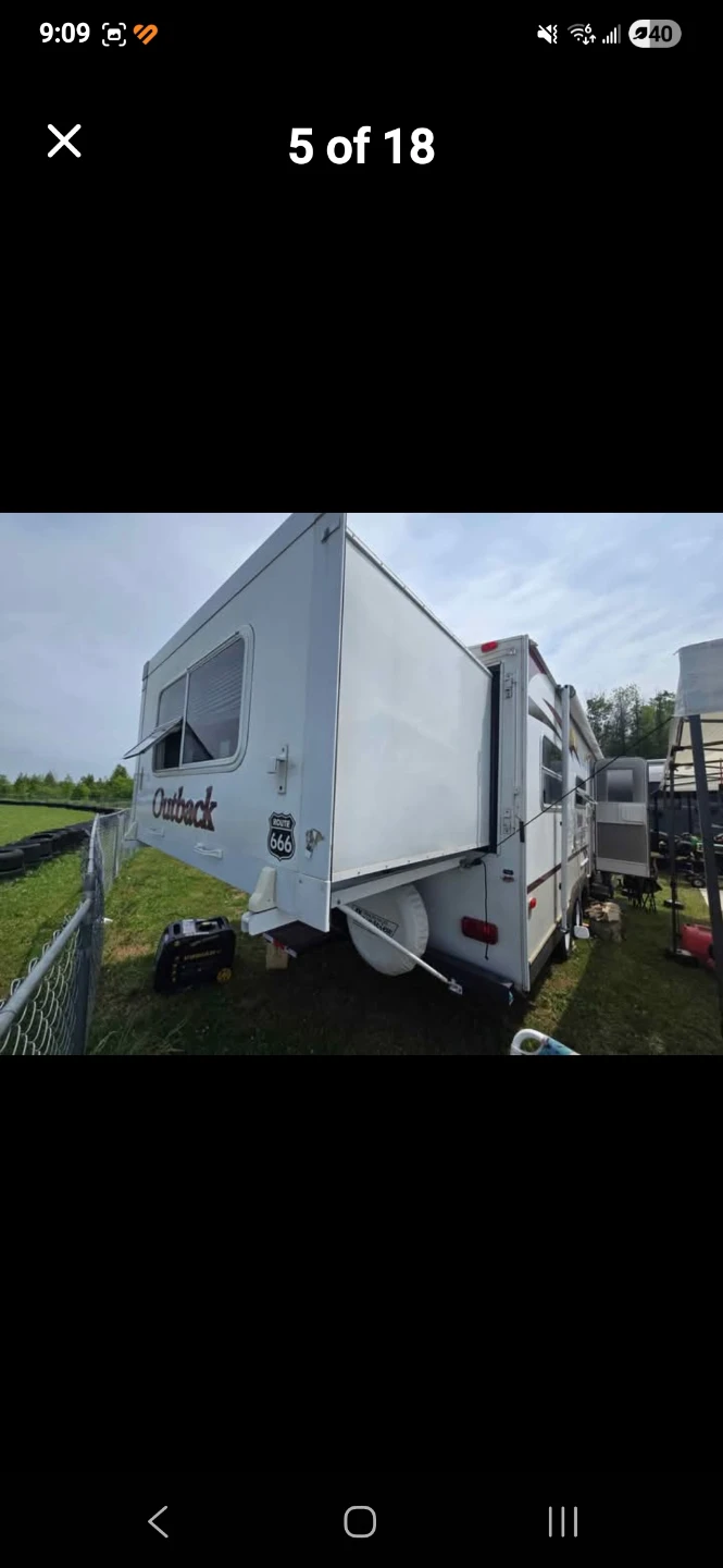 Keystone Outback Travel Trailer - photo 3