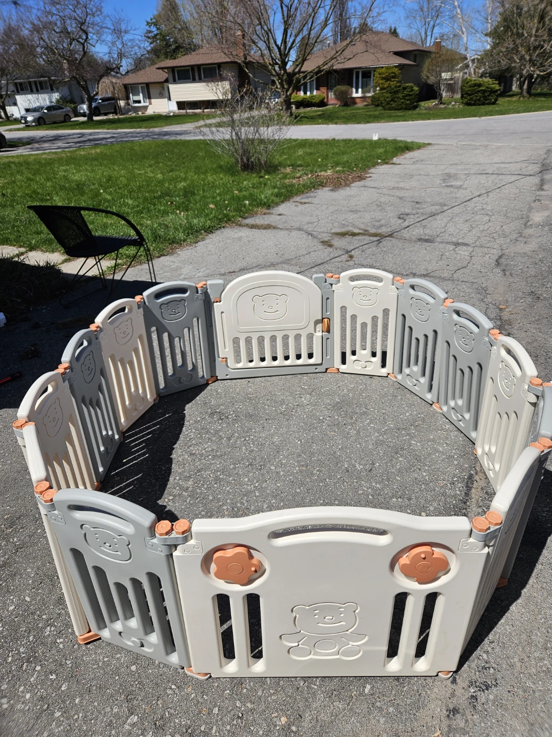 Kids Playpen with Bear Design